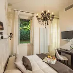 Boutique Giulia 3* Valmadrera