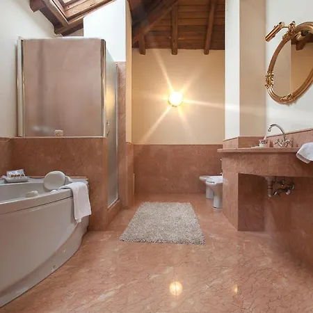 מלון Boutique Giulia ואלמדררה