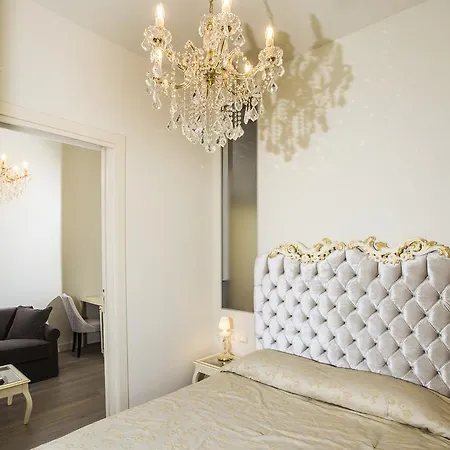 Boutique Giulia 3* Valmadrera