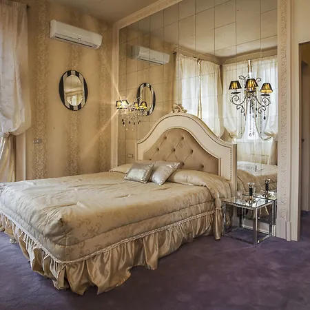 Boutique Giulia 발마드레라